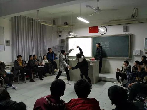 辭舊迎新展風采，藝術交流促成長——鄭州外國語學校成功舉辦班級文藝晚會暨文化藝術交流活動